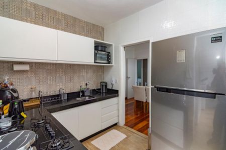 Apartamento à venda com 105m², 3 quartos e 2 vagasCozinha