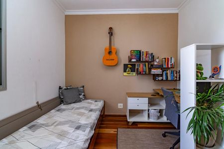 Apartamento à venda com 105m², 3 quartos e 2 vagasQuarto 2