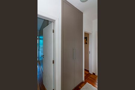 Apartamento à venda com 105m², 3 quartos e 2 vagasCorredor