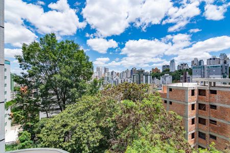 Apartamento à venda com 105m², 3 quartos e 2 vagasVaranda da Suìte