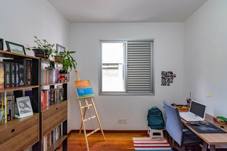 Apartamento à venda com 105m², 3 quartos e 2 vagasQuarto 3