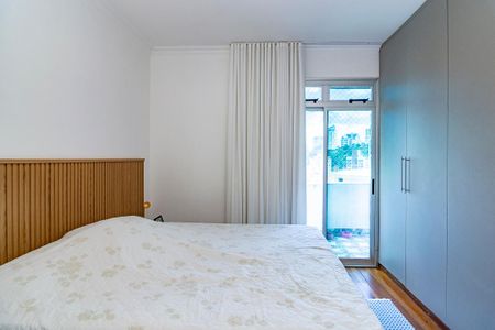 Apartamento à venda com 105m², 3 quartos e 2 vagasSuíte