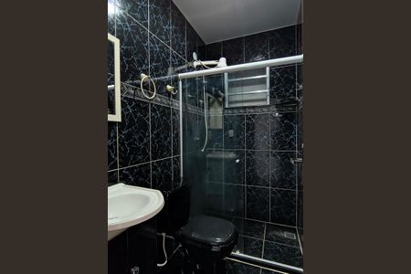 Casa de condomínio para alugar com 108m², 2 quartos e 1 vagaBanheiro Social