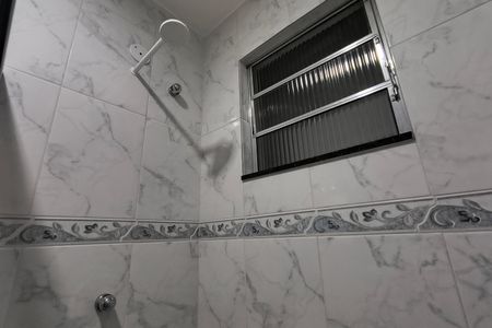 Casa de condomínio para alugar com 108m², 2 quartos e 1 vaga Casa de condomínio para alugar com 108m², 2 quartos e 1 vagaBanheiro Social 1