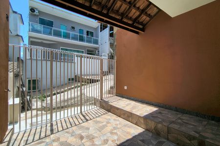 Casa de condomínio para alugar com 108m², 2 quartos e 1 vaga Casa de condomínio para alugar com 108m², 2 quartos e 1 vagaGaragem