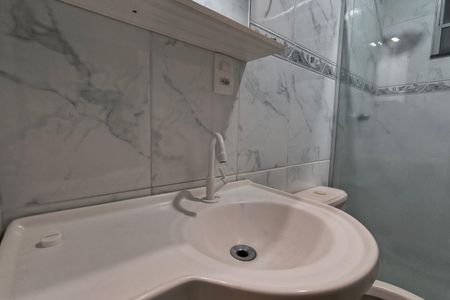 Casa de condomínio para alugar com 108m², 2 quartos e 1 vaga Casa de condomínio para alugar com 108m², 2 quartos e 1 vagaBanheiro Social 1