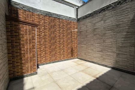 Casa de condomínio para alugar com 108m², 2 quartos e 1 vaga Casa de condomínio para alugar com 108m², 2 quartos e 1 vagaQuintal