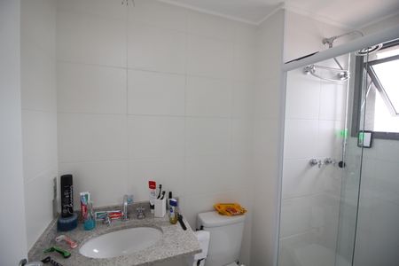 Apartamento à venda com 91m², 2 quartos e 2 vagasBanheiro da Suíte