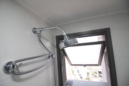 Apartamento à venda com 91m², 2 quartos e 2 vagasBanheiro da Suíte