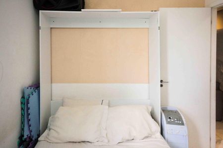 Quarto de casa à venda com 2 quartos, 35m² em Jardim Ibitirama, São Paulo