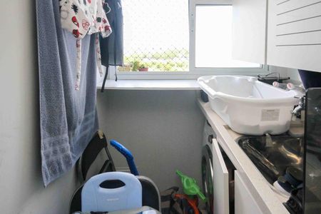 Casa à venda com 35m², 2 quartos e 1 vagaÁrea de Serviço