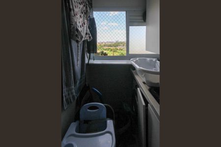 Casa à venda com 35m², 2 quartos e 1 vagaÁrea de Serviço