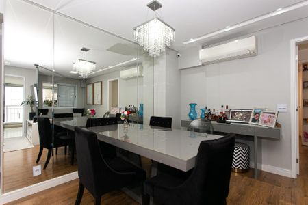 Apartamento à venda com 107m², 3 quartos e 2 vagasSala