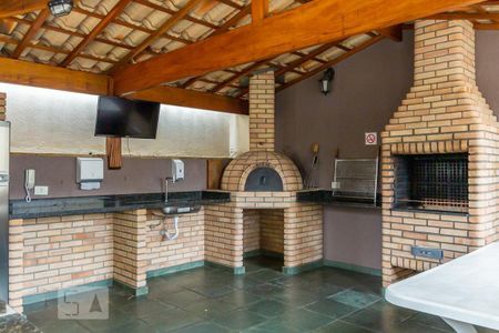 Apartamento à venda com 75m², 2 quartos e 2 vagasÁrea comum - Churrasqueira