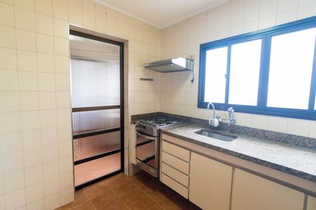 Apartamento à venda com 75m², 2 quartos e 2 vagasCozinha