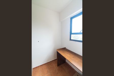 Apartamento à venda com 75m², 2 quartos e 2 vagasQuarto de Serviço