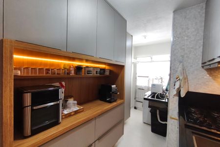 Apartamento à venda com 55m², 2 quartos e 1 vagaCozinha