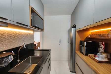 Apartamento à venda com 55m², 2 quartos e 1 vagaCozinha