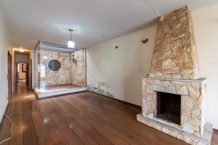 Casa à venda com 500m², 3 quartos e 6 vagasSala