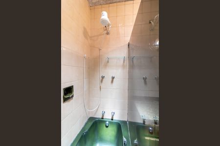 Casa à venda com 500m², 3 quartos e 6 vagasBanheiro da Suíte