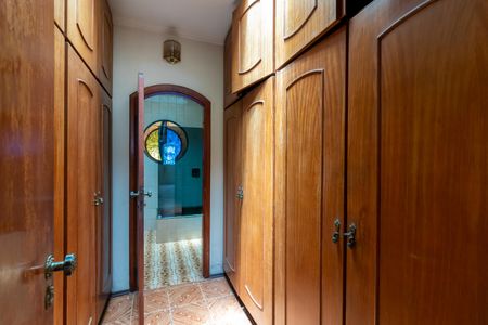 Casa à venda com 500m², 3 quartos e 6 vagasCloset da Suíte