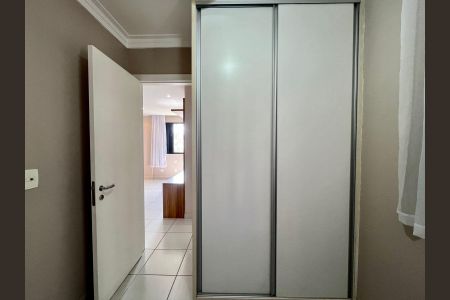 Apartamento para alugar com 75m², 2 quartos e 1 vagaQuarto