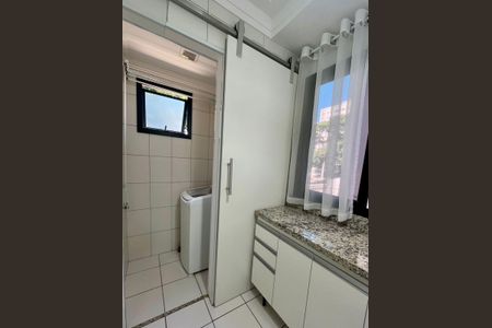 Apartamento para alugar com 75m², 2 quartos e 1 vagaÁrea de Serviço