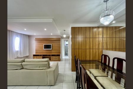 Sala de apartamento para alugar com 2 quartos, 75m² em Cambuí, Campinas