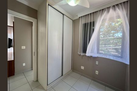 Apartamento para alugar com 75m², 2 quartos e 1 vagaQuarto