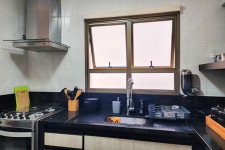 Apartamento à venda com 64m², 2 quartos e 1 vagaCozinha 