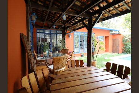 Casa à venda com 468m², 4 quartos e 2 vagasÁrea comum