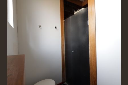 Casa à venda com 468m², 4 quartos e 2 vagasBanheiro da Suíte 1