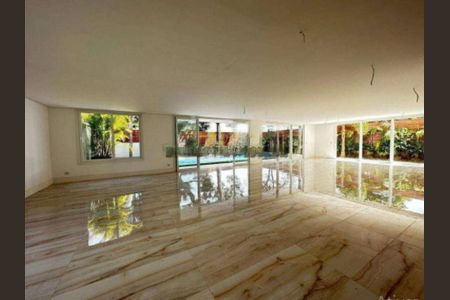 Casa à venda com 787m², 4 quartos e 8 vagas