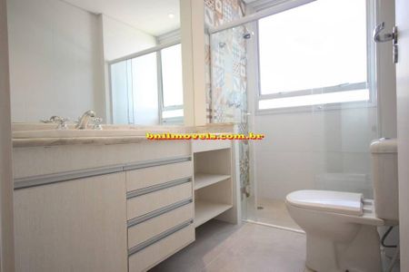 Apartamento à venda com 244m², 3 quartos e 3 vagas