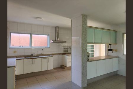 Casa à venda com 600m², 4 quartos e 7 vagas