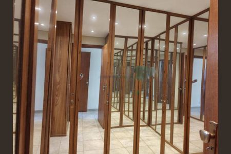 Casa à venda com 600m², 4 quartos e 7 vagas