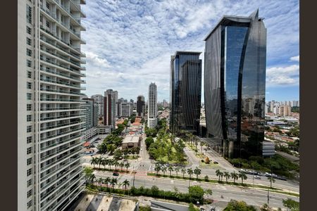 Apartamento à venda com 227m², 3 quartos e 4 vagas Apartamento à venda com 227m², 3 quartos e 4 vagasVista da Varanda da Sala