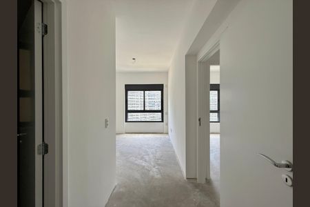 Apartamento à venda com 227m², 3 quartos e 4 vagas Apartamento à venda com 227m², 3 quartos e 4 vagasCloset Suite 3