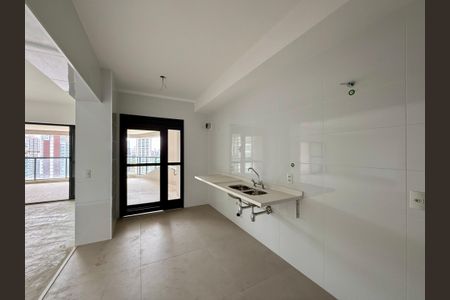 Apartamento à venda com 227m², 3 quartos e 4 vagas Apartamento à venda com 227m², 3 quartos e 4 vagasCozinha