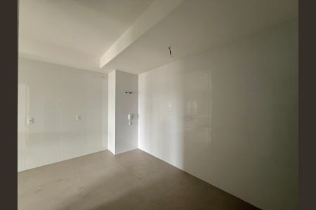 Apartamento à venda com 227m², 3 quartos e 4 vagas Apartamento à venda com 227m², 3 quartos e 4 vagasCozinha
