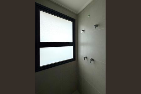 Apartamento à venda com 227m², 3 quartos e 4 vagas Apartamento à venda com 227m², 3 quartos e 4 vagasBanheiro Suíte 2