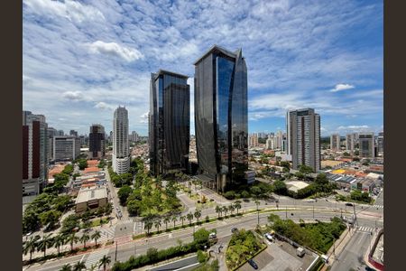 Apartamento à venda com 227m², 3 quartos e 4 vagas Apartamento à venda com 227m², 3 quartos e 4 vagasVista Suíte 1