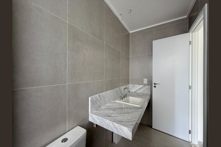 Apartamento à venda com 227m², 3 quartos e 4 vagas Apartamento à venda com 227m², 3 quartos e 4 vagasBanheiro Suíte 2