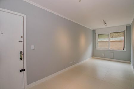 Sala de apartamento para alugar com 1 quarto, 52m² em Jardim Itu, Porto Alegre