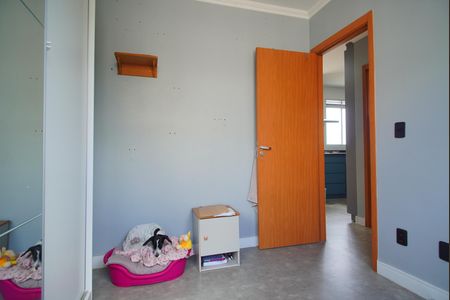 Quarto 2 de apartamento à venda com 2 quartos, 45m² em Mário Quintana, Porto Alegre
