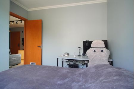 Quarto 1 de apartamento à venda com 2 quartos, 45m² em Mário Quintana, Porto Alegre