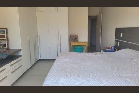 Casa à venda com 1 quarto, 150m² em Fátima, Niterói
