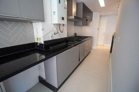 Apartamento à venda com 93m², 2 quartos e 2 vagas