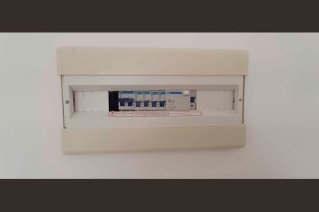 Apartamento à venda com 43m², 2 quartos e 1 vaga Apartamento à venda com 43m², 2 quartos e 1 vagaQuadro de Luz