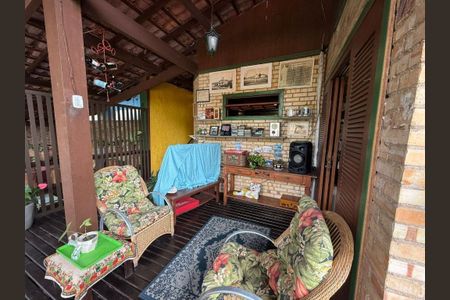 Casa à venda com 2 quartos, 248m² em Sapê, Niterói